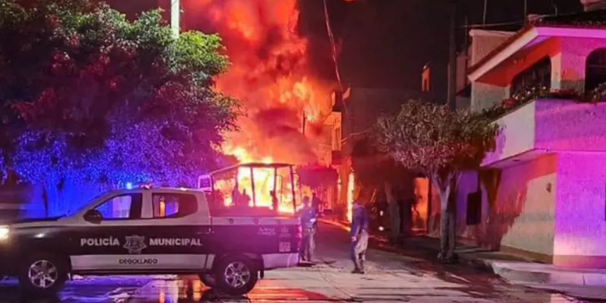 Estallido de presunto camión 'huachicolero' causa terror y daños materiales en Degollado, Jalisco