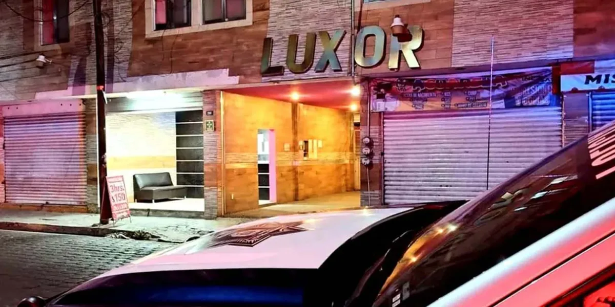 Hallan sin vida a un hombre al interior de un motel en Tehuacán