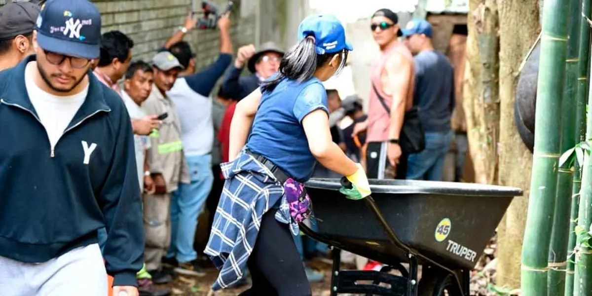 Limpieza y mantenimiento para mejorar espacios públicos en Huauchinango