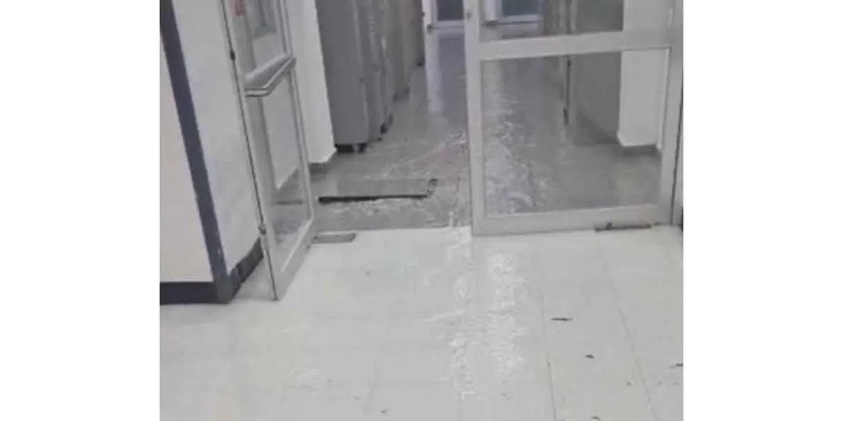 Hospital General de Huejotzingo presenta filtraciones tras intensa lluvia