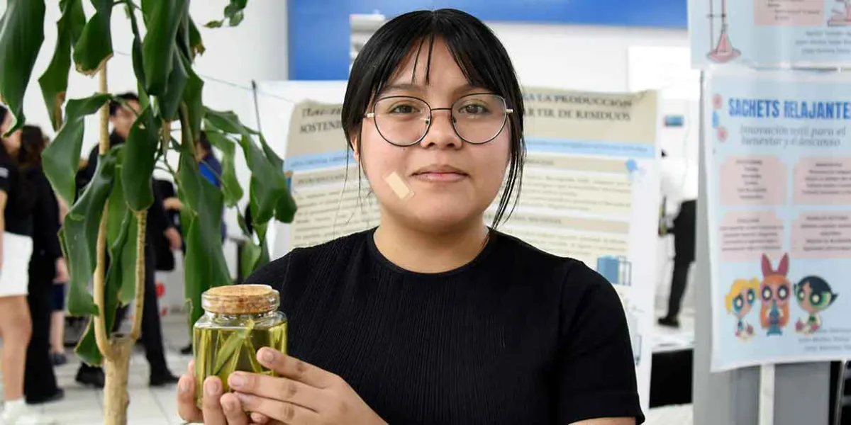 Alumna BUAP propone convertir residuos de agave en fibras textiles sustentables