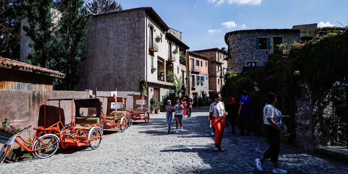 Val'Quirico celebra la temporada del Chile en Nogada con más de 10 restaurantes participantes