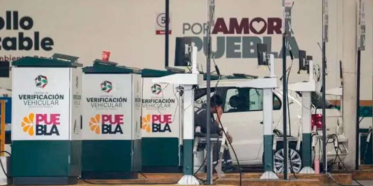Por los suelos la Verificación Vehicular en Puebla