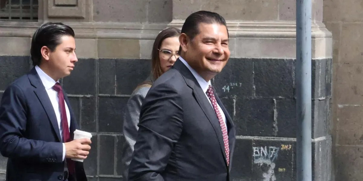 Armenta asistirá al segundo informe de Sheinbaum en Palacio Nacional