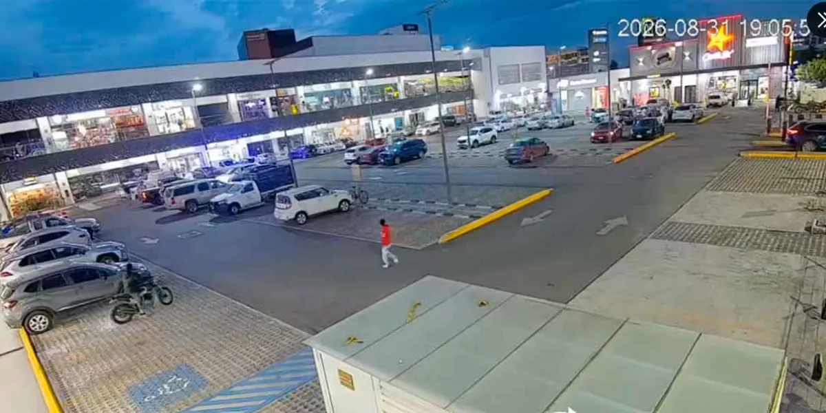 Reportan asalto en Coppel de Lomas de Angelópolis; hubo detonaciones