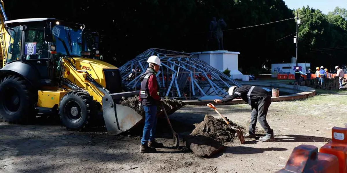 Cablebús Puebla avanza con permisos municipales; inician trabajos preliminares en dos estaciones