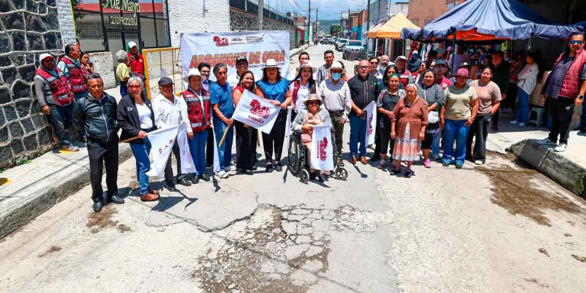 Tonantzin Fernández inicia rehabilitación de la calle 25 Poniente en San Pedro Cholula