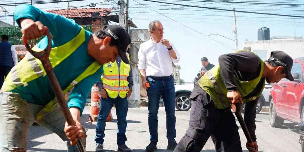 Supervisa Pepe Chedraui campaña “BacheAndo Puebla” en Xochimehuacan