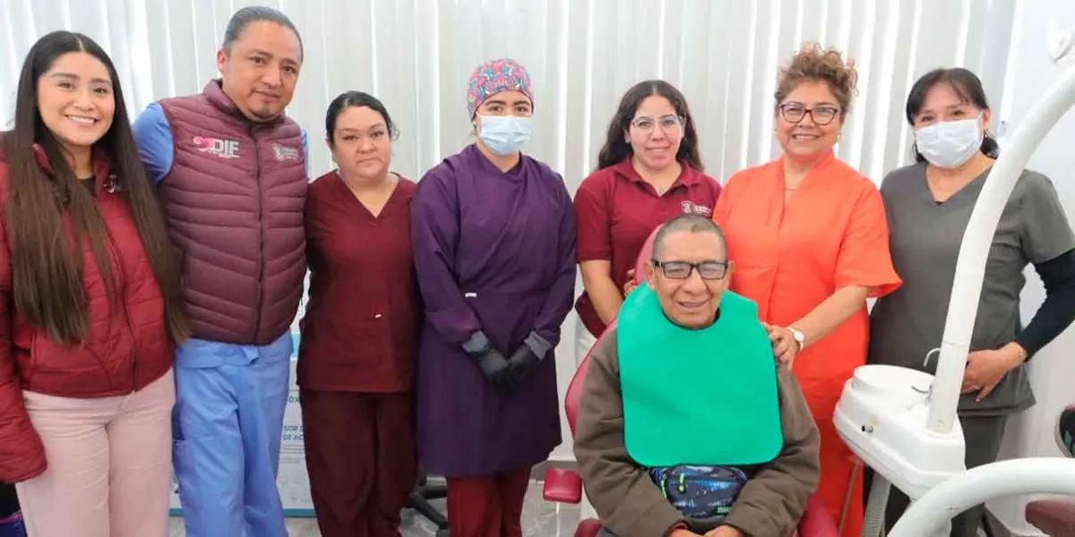 DIF Cuautlancingo entrega prótesis sin costo a ciudadano