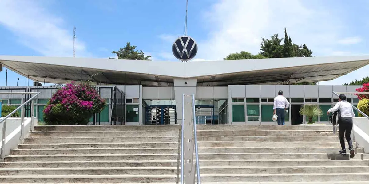 Pável Gaspar llama al diálogo ante recorte laboral en Volkswagen