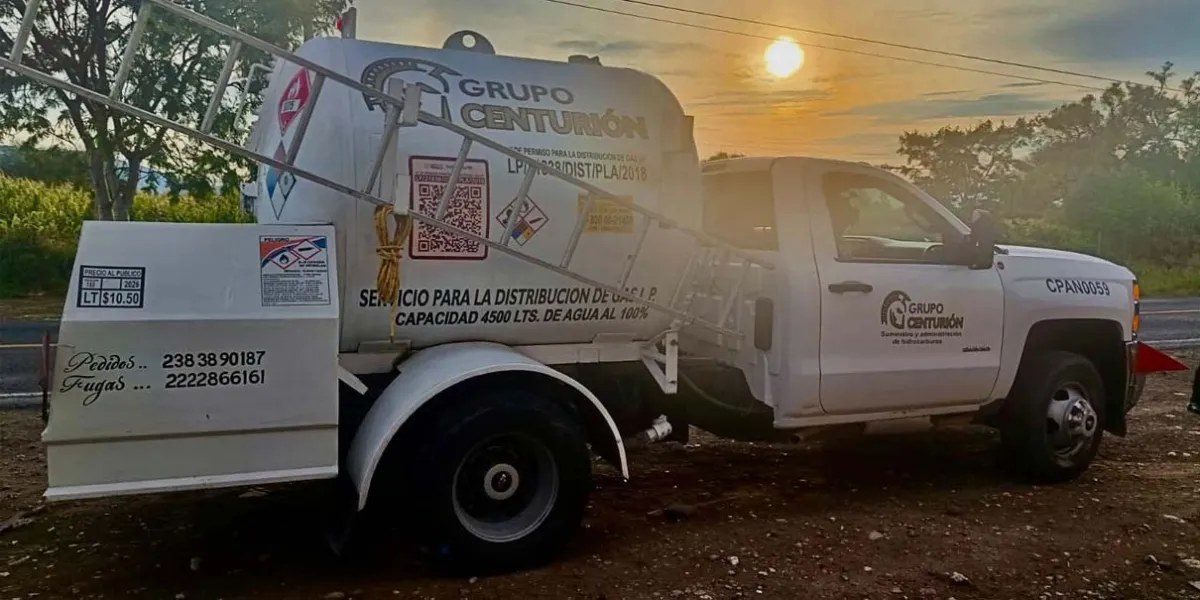 Atrapan a huachicoleros en carretera federal Tehuacán-Puebla