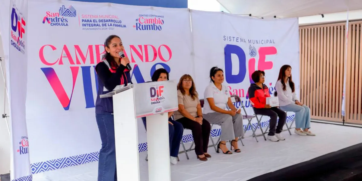 Contribuye Lupita Cuautle en mejorar la movilidad de personas con entrega de plantillas ortopédicas