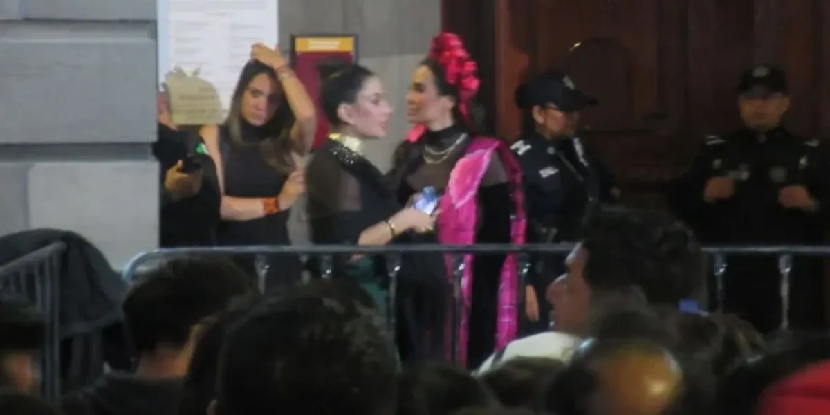 Dejan fuera a Salvatori y Palomares del área VIP durante el Grito
