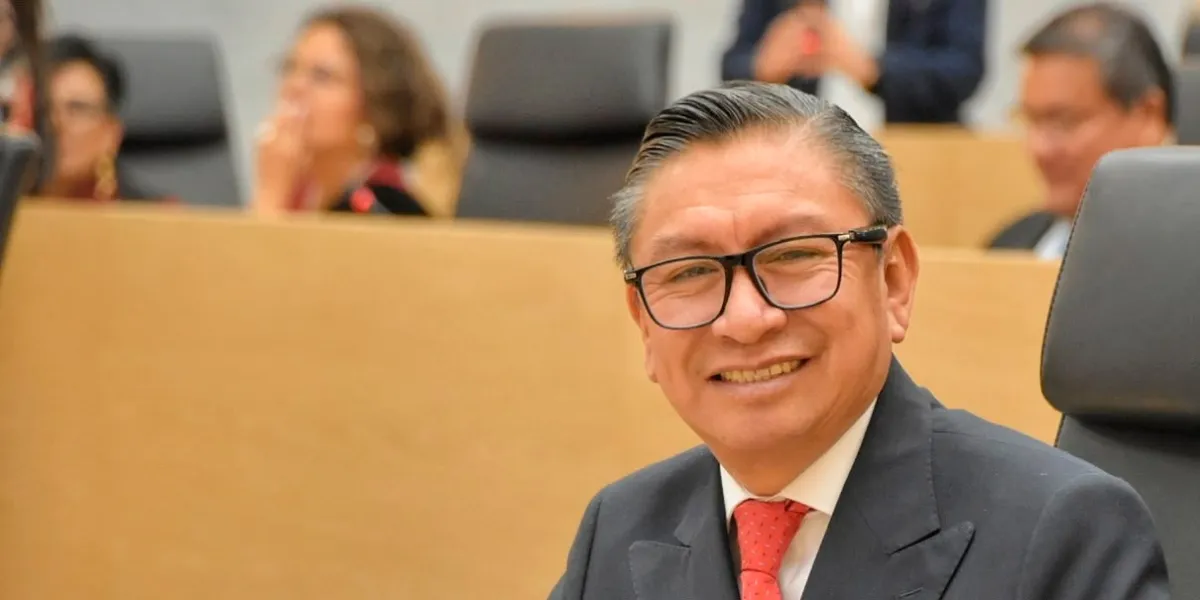 El diputado José Luis Figueroa propuso fortalecer educación en Historia y Civismo