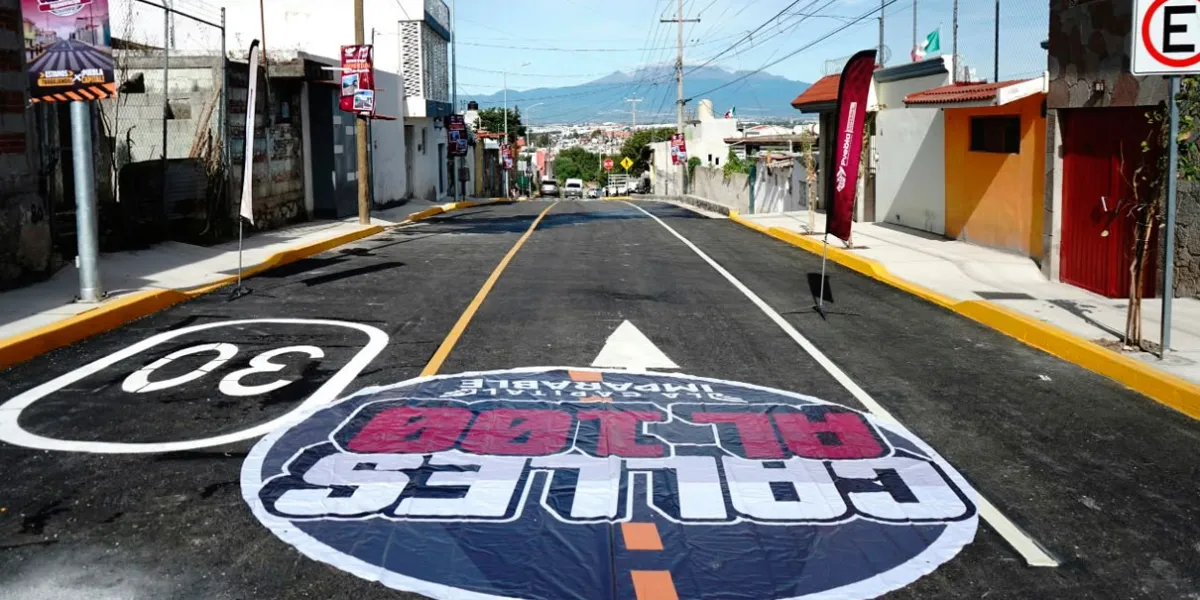Entrega Pepe Chedraui obras de pavimentación en la Junta Auxiliar de San Jerónimo Caleras