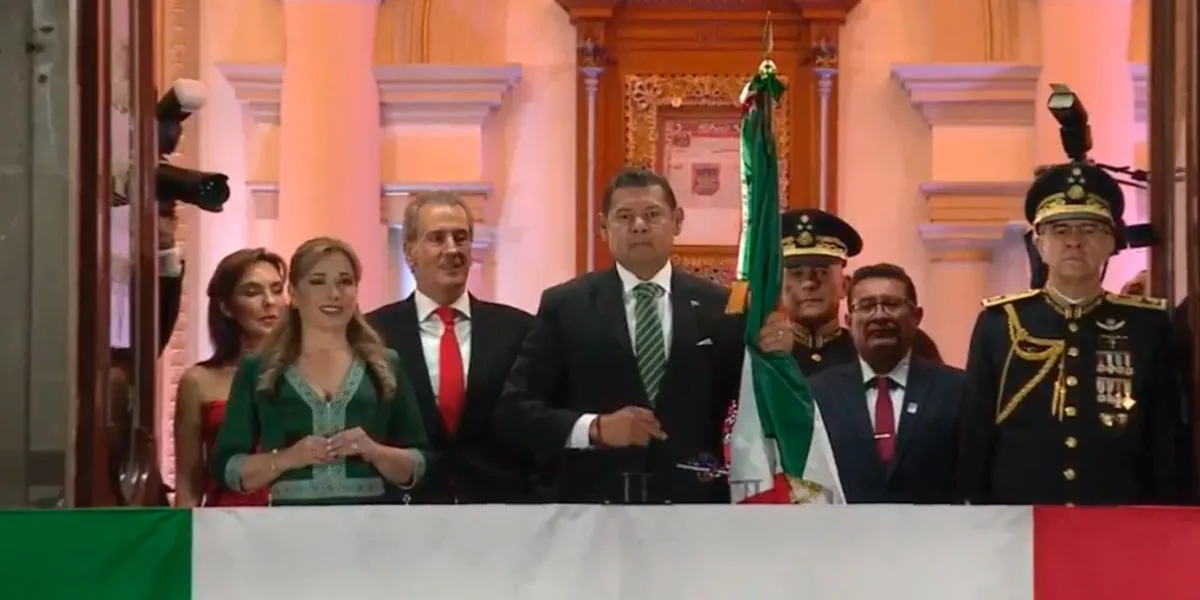 Madres buscadoras y Sheinbaum, incluidas en la arenga de Independencia de Armenta 