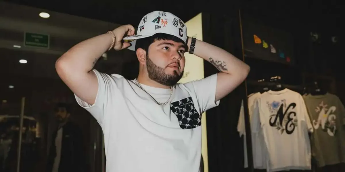 Hieren a Víctor Valverde, cantante de ‘El mayor de los ranas’, durante ataque en restaurante de Culiacán