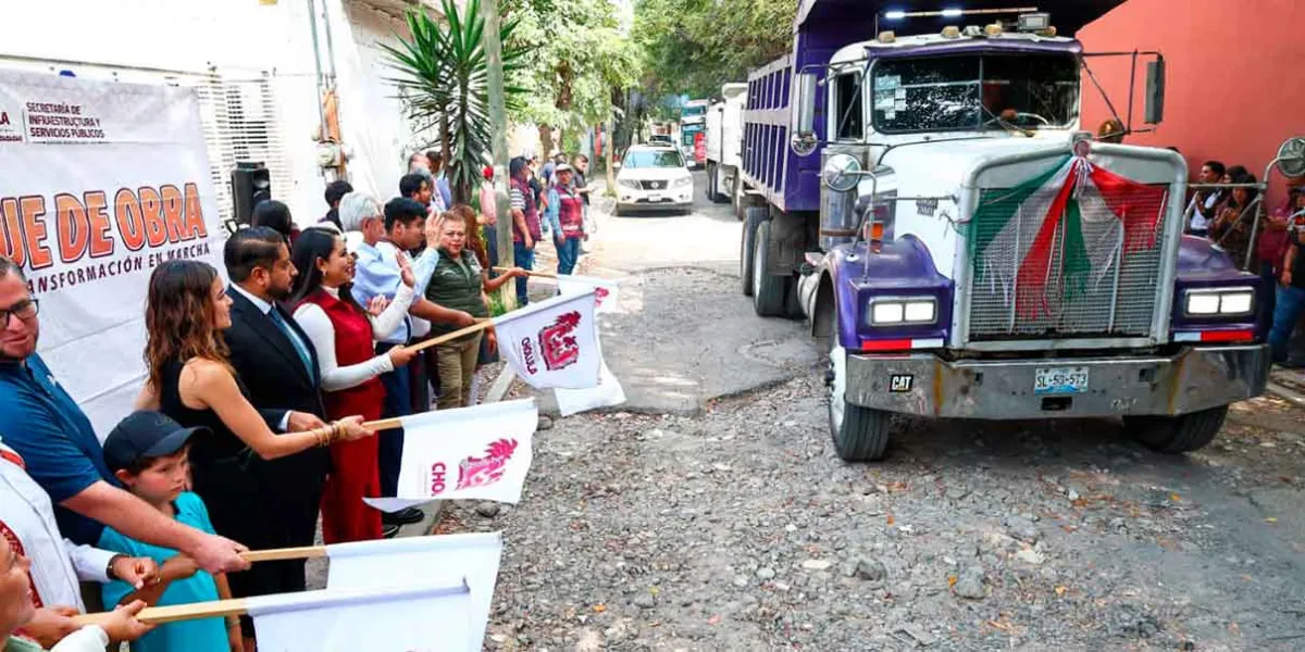Tonantzin Fernández inicia rehabilitación de 15 Poniente en Zerezotla