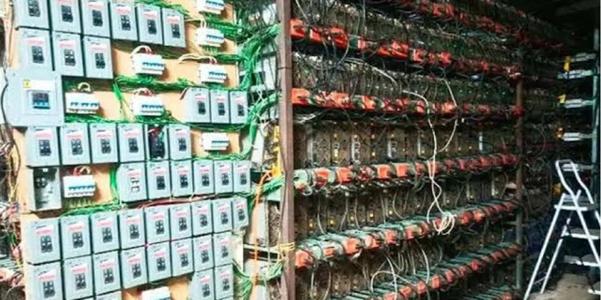 Diputado poblano se desmarcó del robo de electricidad para búnker de criptomonedas
