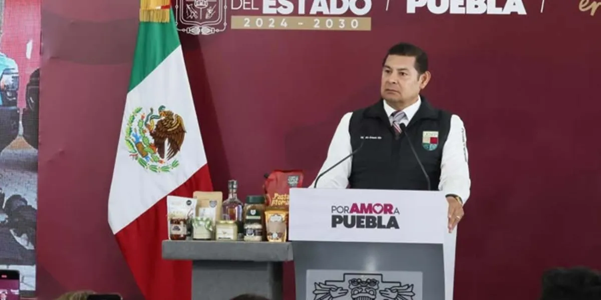 Gobierno de Puebla desmiente revocación de VISA al gobernador Armenta