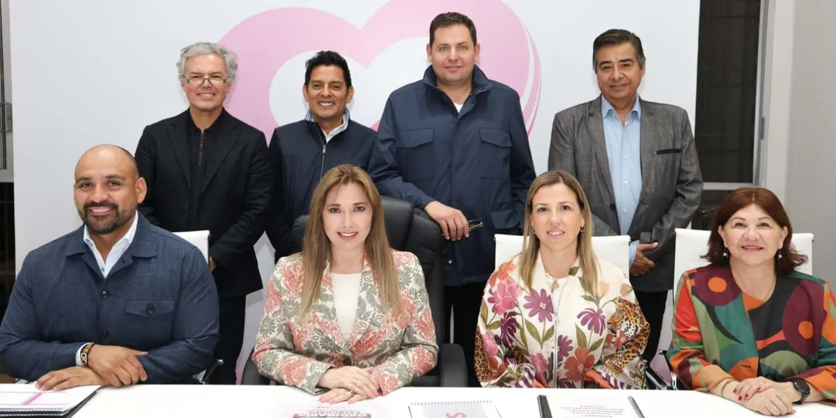 Ceci Arellano impulsa acciones de salud y asistencia social en Puebla