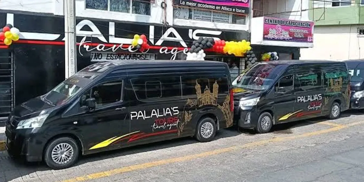 Tras seis horas de bloquear la Vía Atlixcáyotl, empleados de Palalia's Tours serán recibidos por Segob
