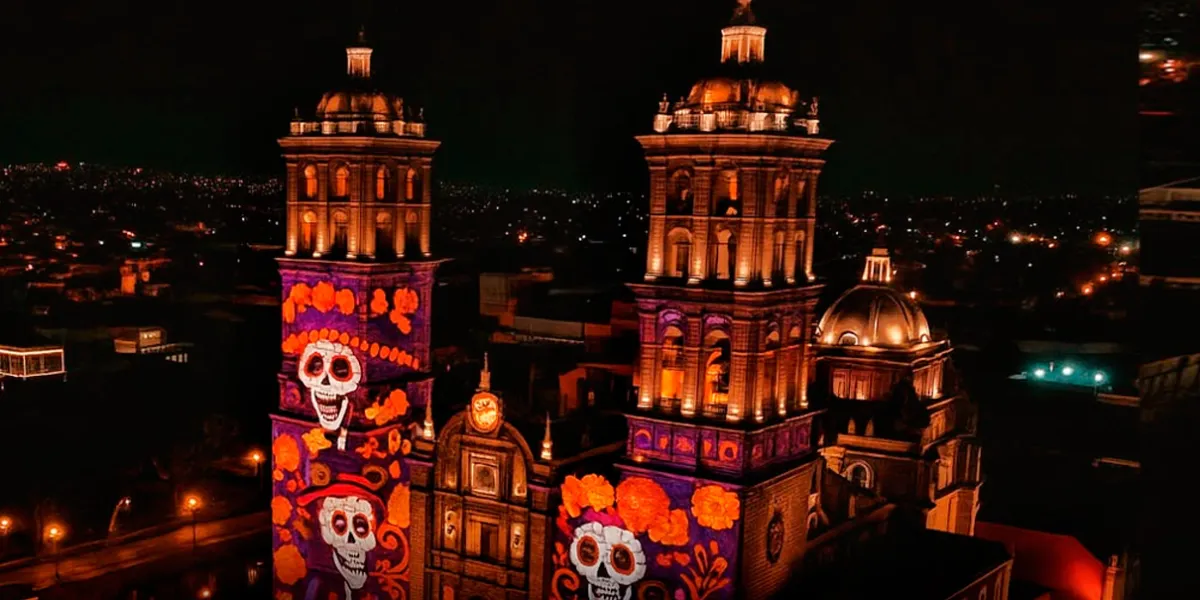 Invita Pepe Chedraui al videomapping de Día de Muertos en la Catedral de Puebla