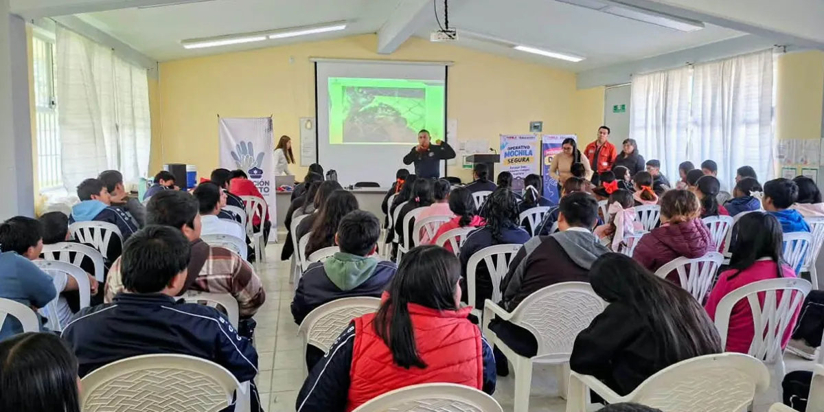 Huauchinango mantiene lucha frontal contra las adiciones en escuelas 