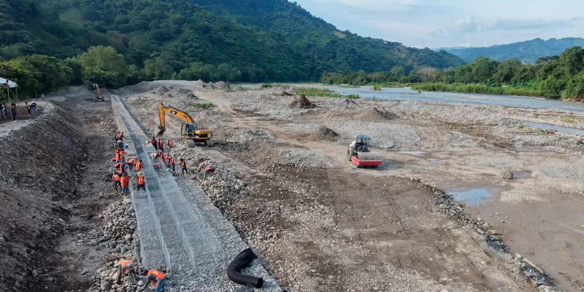 Obras de protección en el río Pantepec para proteger a habitantes de 4 comunidades 