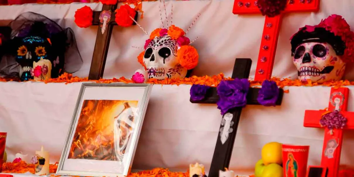 Ofrenda de Día de Muertos en Puebla costará 2,480 pesos en 2026