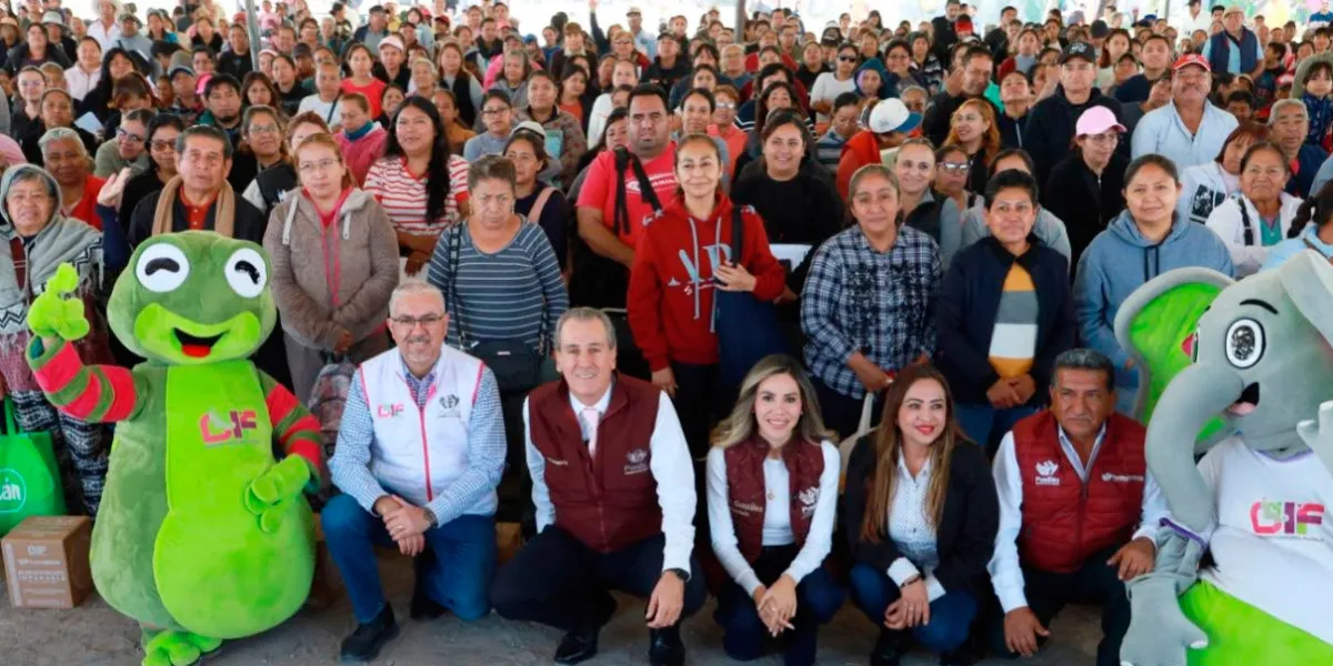 Pepe Chedraui entrega más de 9 mil despensas a familias de La Presa Guadalupe Hidalgo