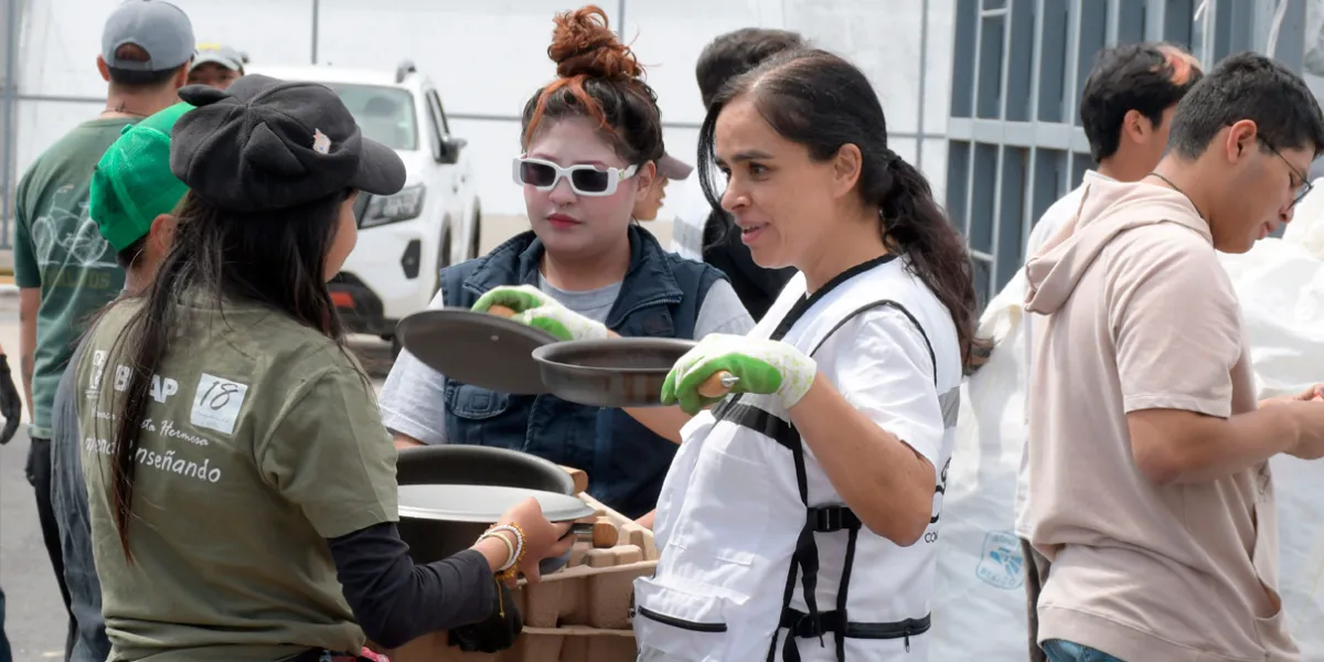 BUAP recolecta tres toneladas de reciclaje para apoyar desayunos escolares