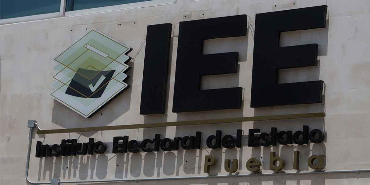 Ayuntamiento de Puebla dejará en manos del IEE la elección en 17 juntas auxiliares