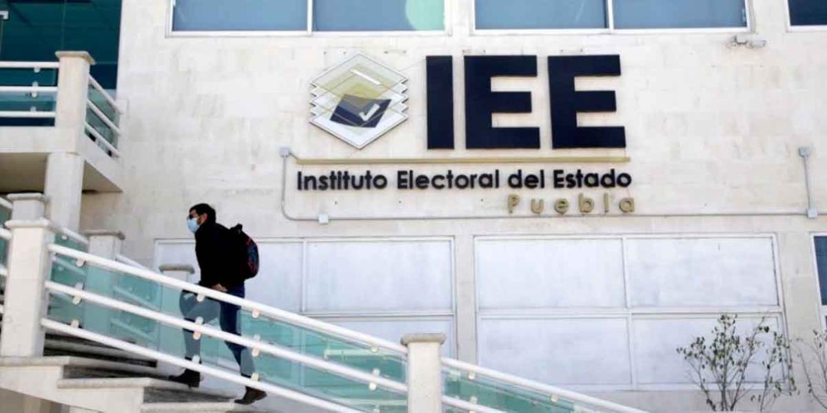 El TEPJF pasó al TEEP la impugnación del Ayuntamiento de Puebla contra el IEE