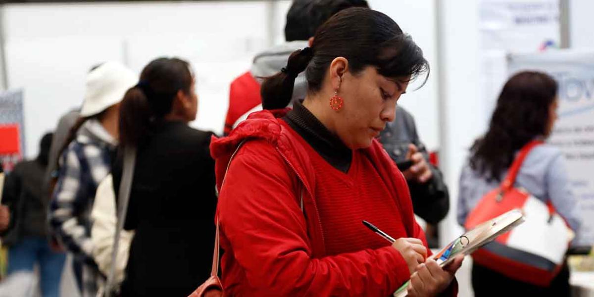Covid-19 dejó sin empleo a más de 894 mil mujeres en Puebla: Konector