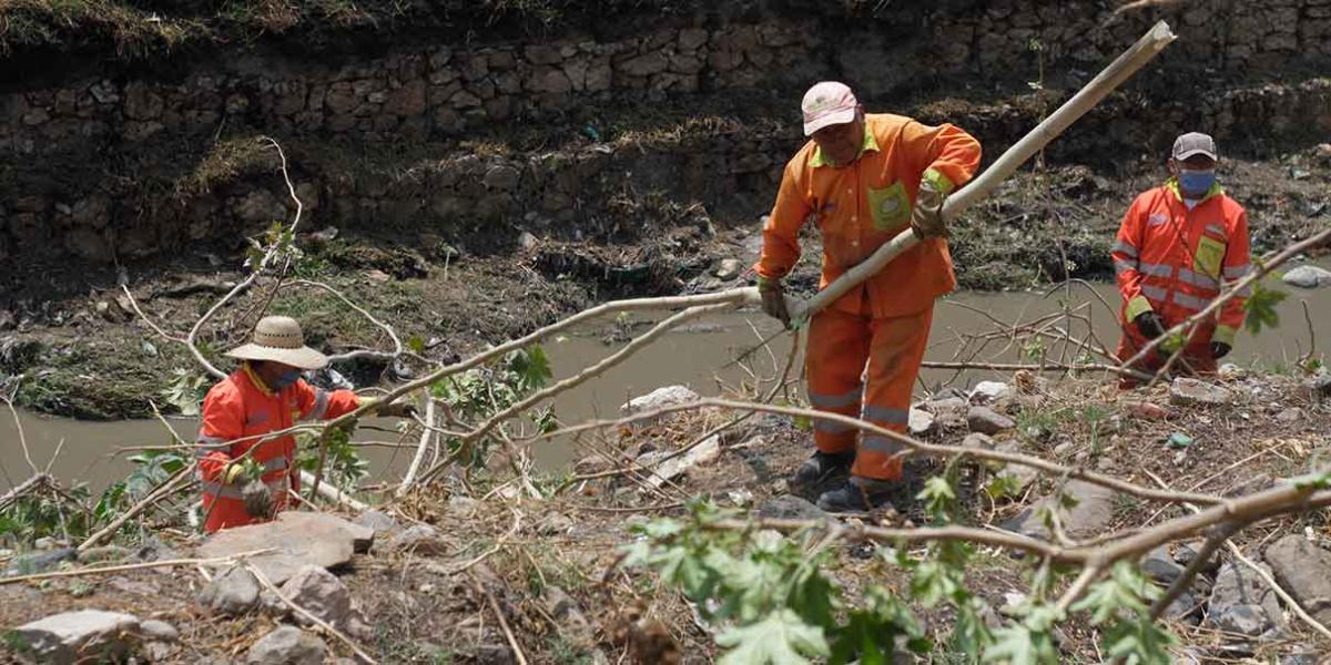 Arranca la limpieza y desazolve de ríos y barrancas en la capital poblana para evitar inundaciones