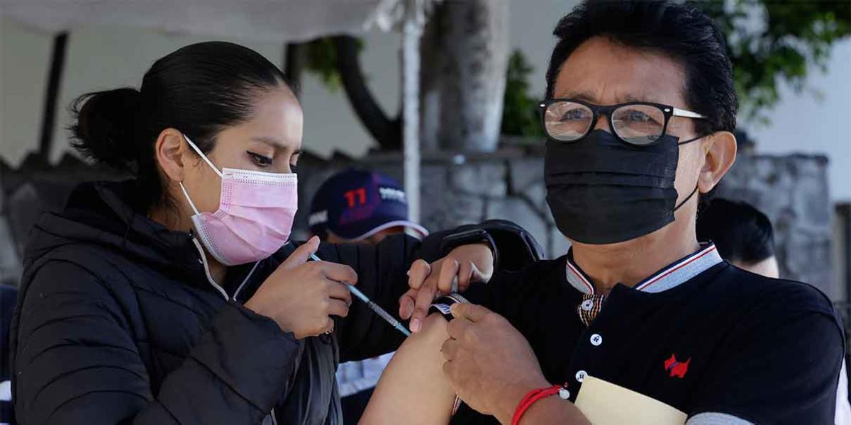 Vacunación anti Covid en 107 municipios de Puebla a menores de edad y adolescentes
