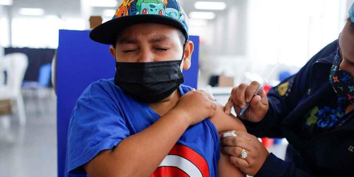 Con la llegada de vacunas para menores de edad, reducirá el ausentismo: FENAPAF