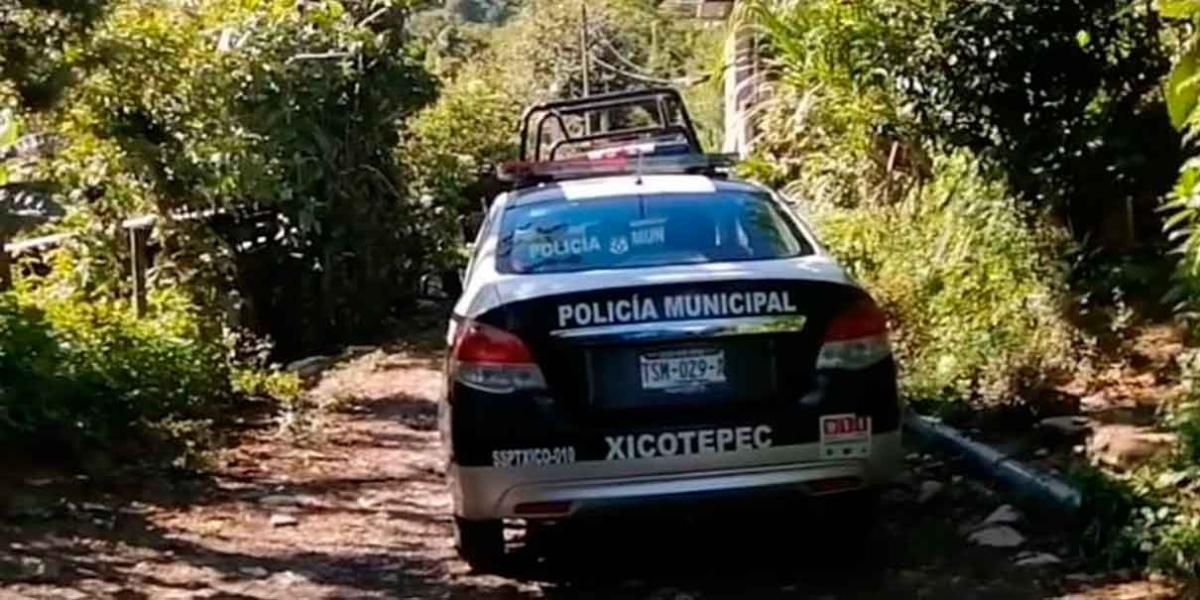 Policías Xicotepec cacharon en la ordeña a huachicoleros; tras balacera hubo 8 detenidos