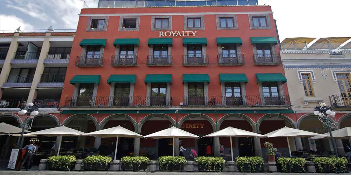 Hotel Royalty reabrió sus puertas tras permanecer cerrado tres años