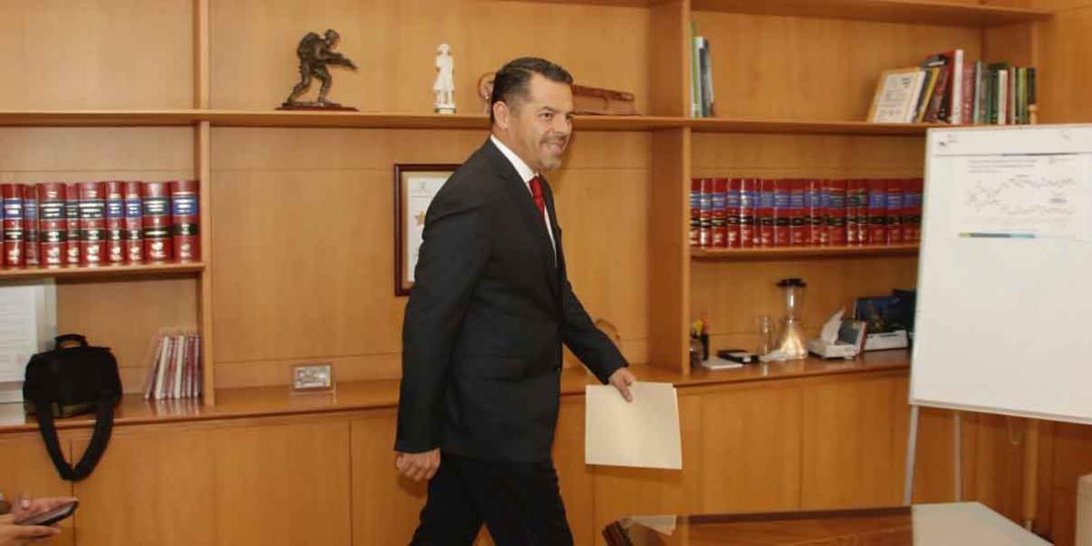 Trasciende renuncia del presidente del TSJ Puebla, Héctor Sánchez