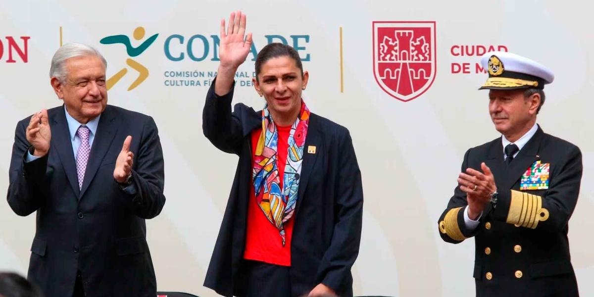 Ana Guevara “se cuelga” de las de medallas obtenidas en los Juegos Panamericanos