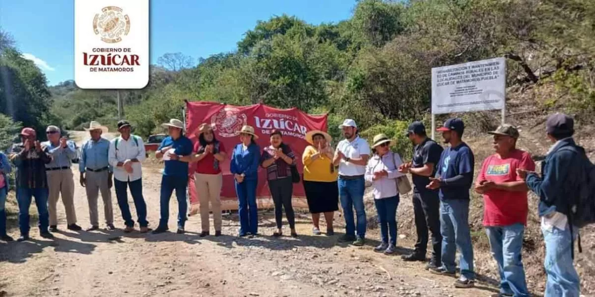 Arrancó Irene Olea obras de mantenimiento a caminos rurales en Izúcar