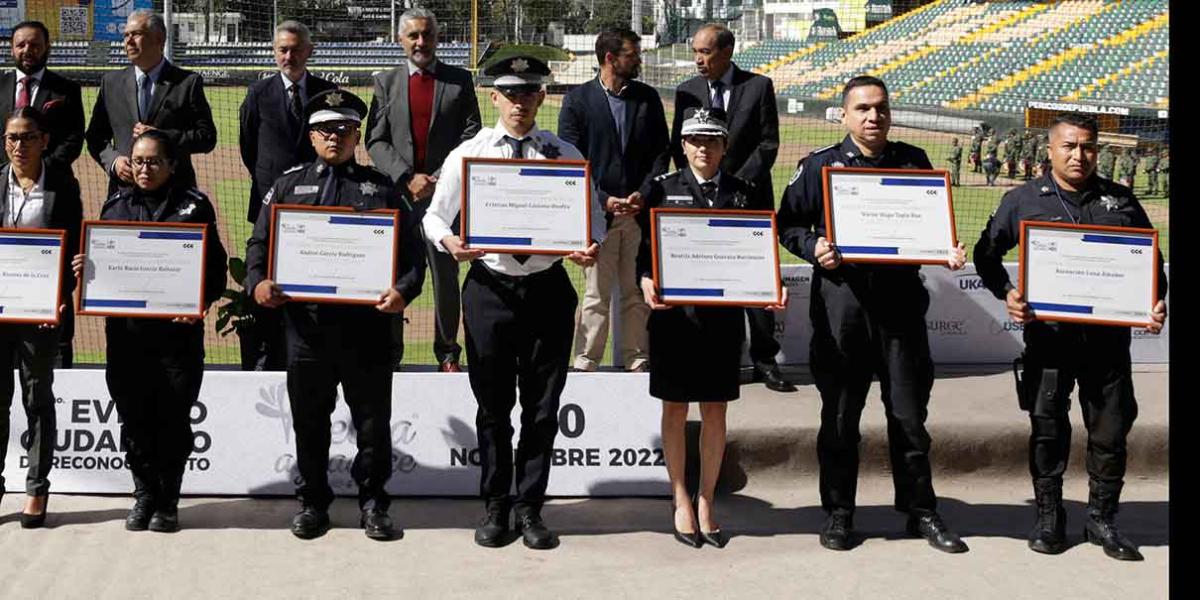 En 10 años, más de 300 elementos y funcionarios de seguridad han sido reconocidos: CCE