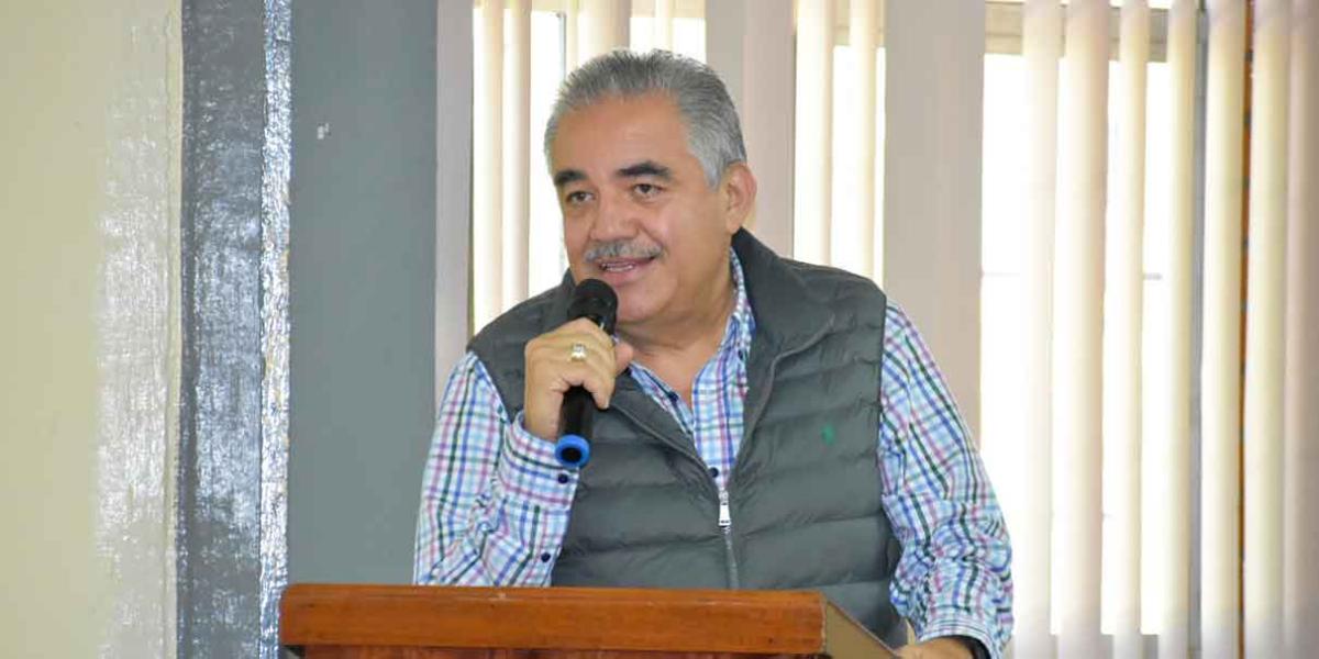 Rogelio López reiteró diálogo abierto y con legalidad a los ambulantes de Huauchinango