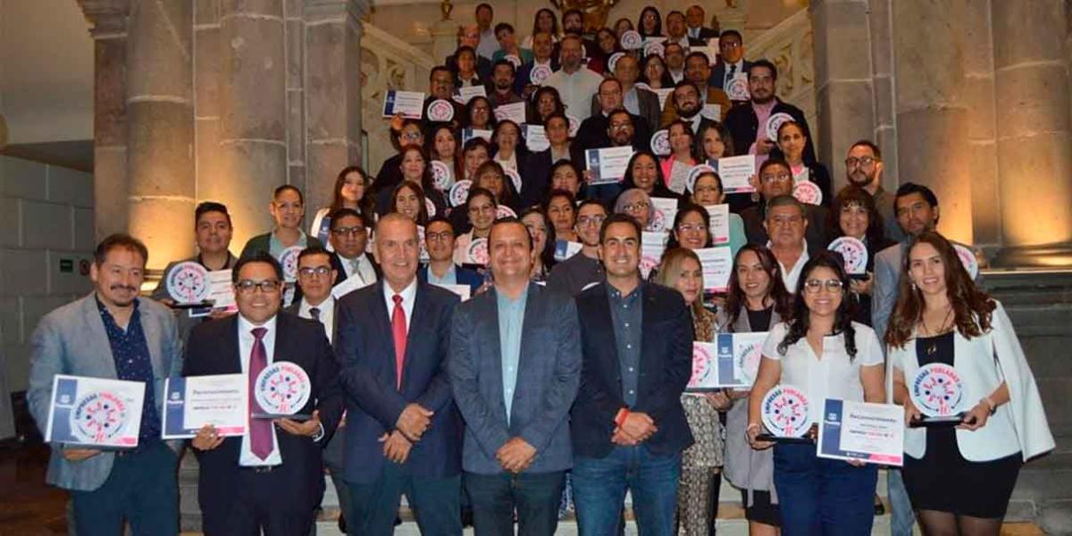 Ayuntamiento reconoce a 70 compañías con la iniciativa “Empresas Poblanas de 10”