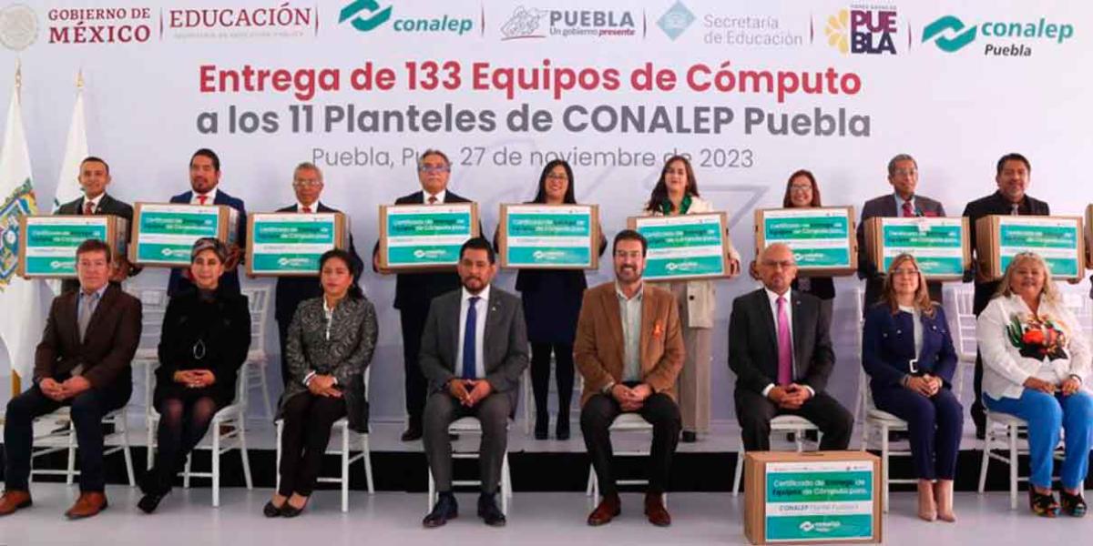 11 planteles Conalep de Puebla recibieron equipos de cómputo