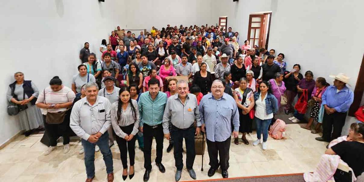 Con trámite gratuito, Ayuntamiento de Huauchinango e INSUS regularizarán predios de la colonia Plácido Domingo