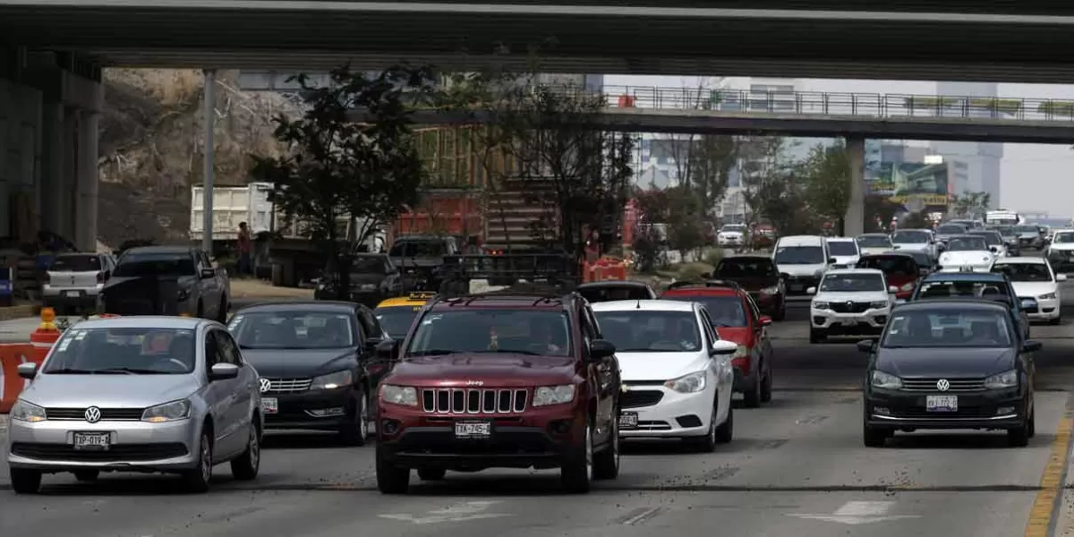 Las obras en Vía Atlixcáyotl “no es para los pudientes, es por el tráfico que hay”