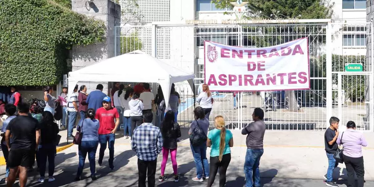 Más de 2 mil aspirantes buscan un lugar en el IPN